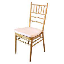 Chaise-chiavari-or-Or.jpg